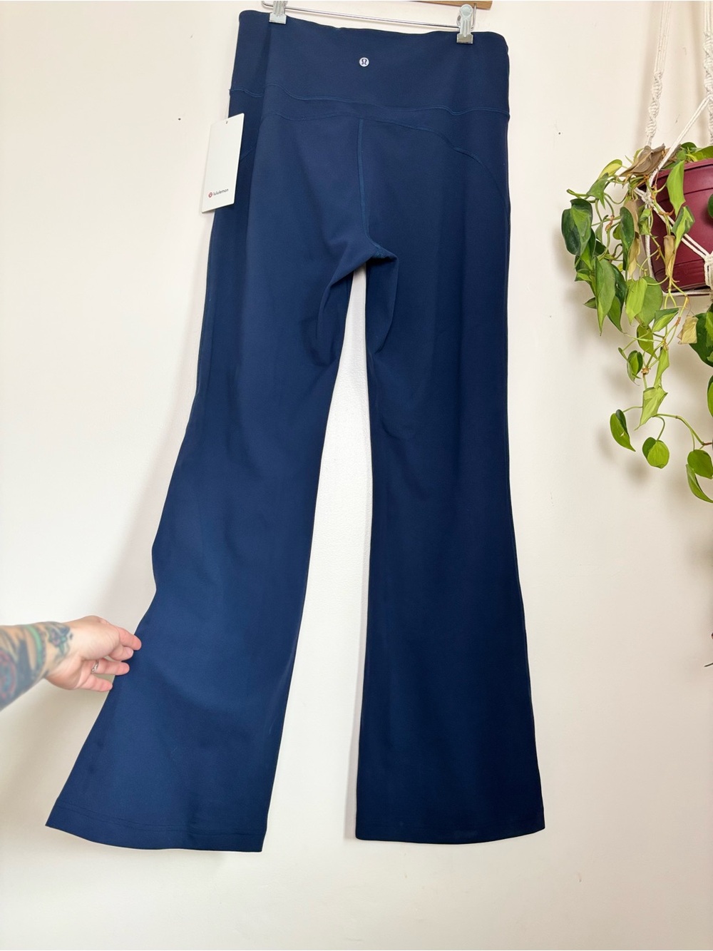 Lululemon Groove Super-High-Rise
Flared Pant Nulu In True Navy - Picture 10 of 10